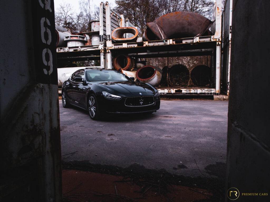 Maserati Ghibli l Sunroof l Keyless l Camera l EURO6b