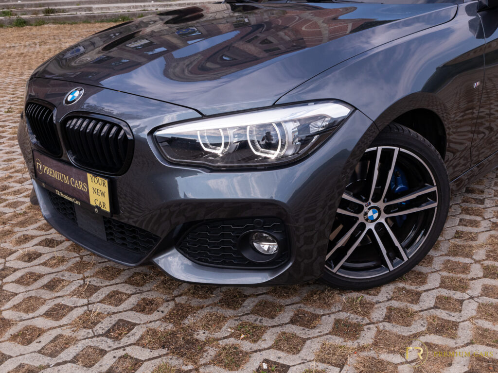 BMW 120I M-PACK l FULL OPTIONS