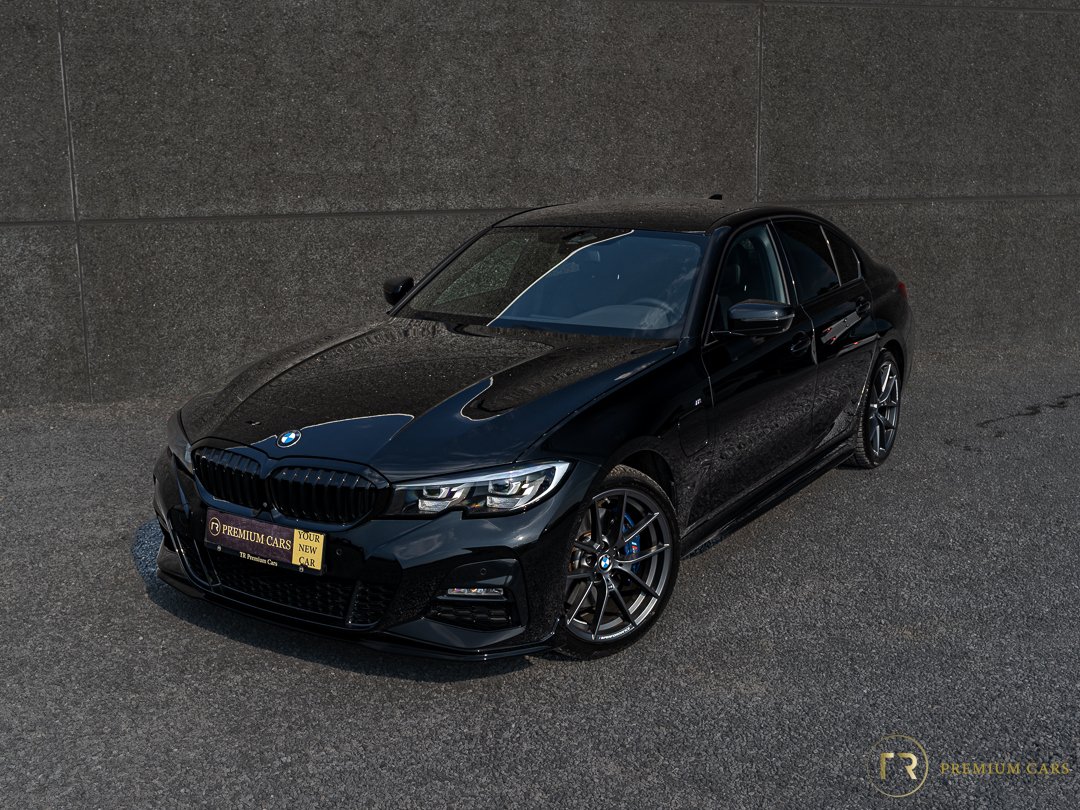 BMW 330E l PHEV l Full Black l Full M-Pack l H&K l 360° Camera l LED ...