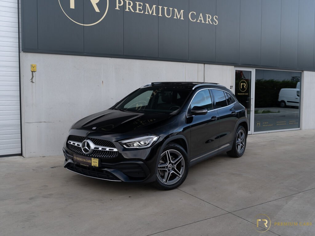 Mercedes GLA250e l AMG Line l Pano
