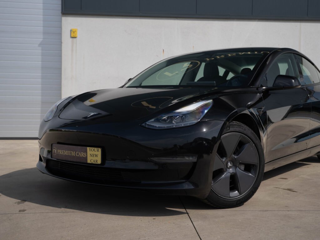 Tesla Model 3 l Long Range l Pano l BTW l Autopilot
